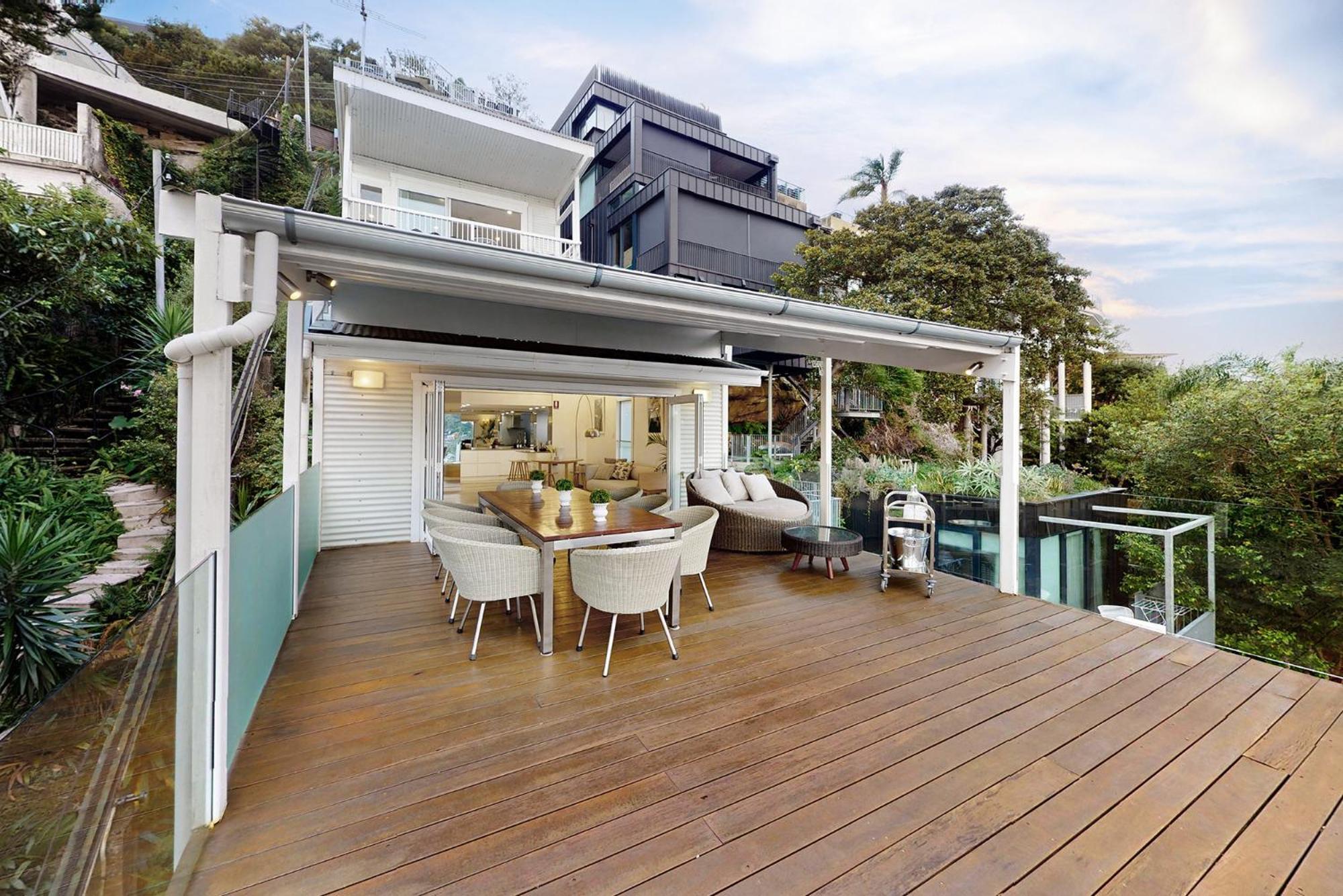 Holiday home Cliff House And Grand Harbour Views